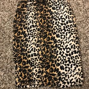 Fashion nova cheetah print skirt